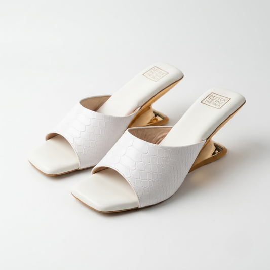 Izel - White