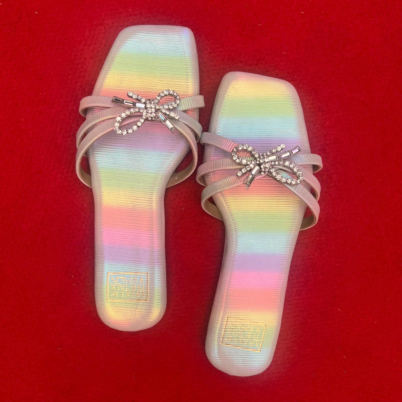 Bow Rainbow - WalkTheTalk