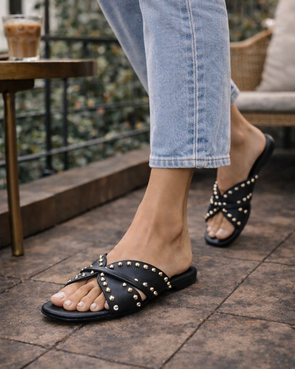 Mia - Black - WalkTheTalk