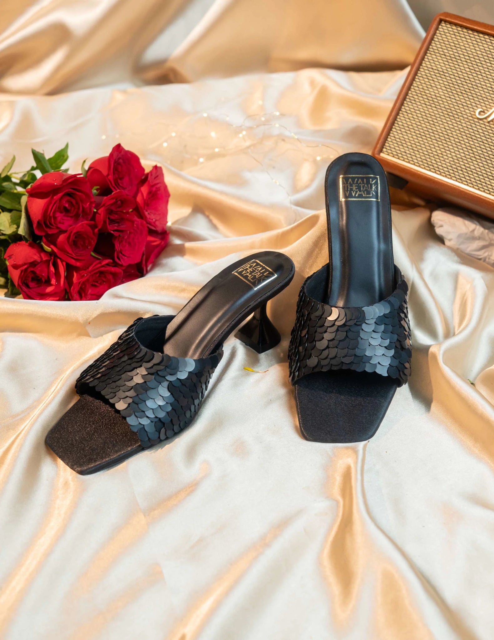 Nyra - Black - WalkTheTalk