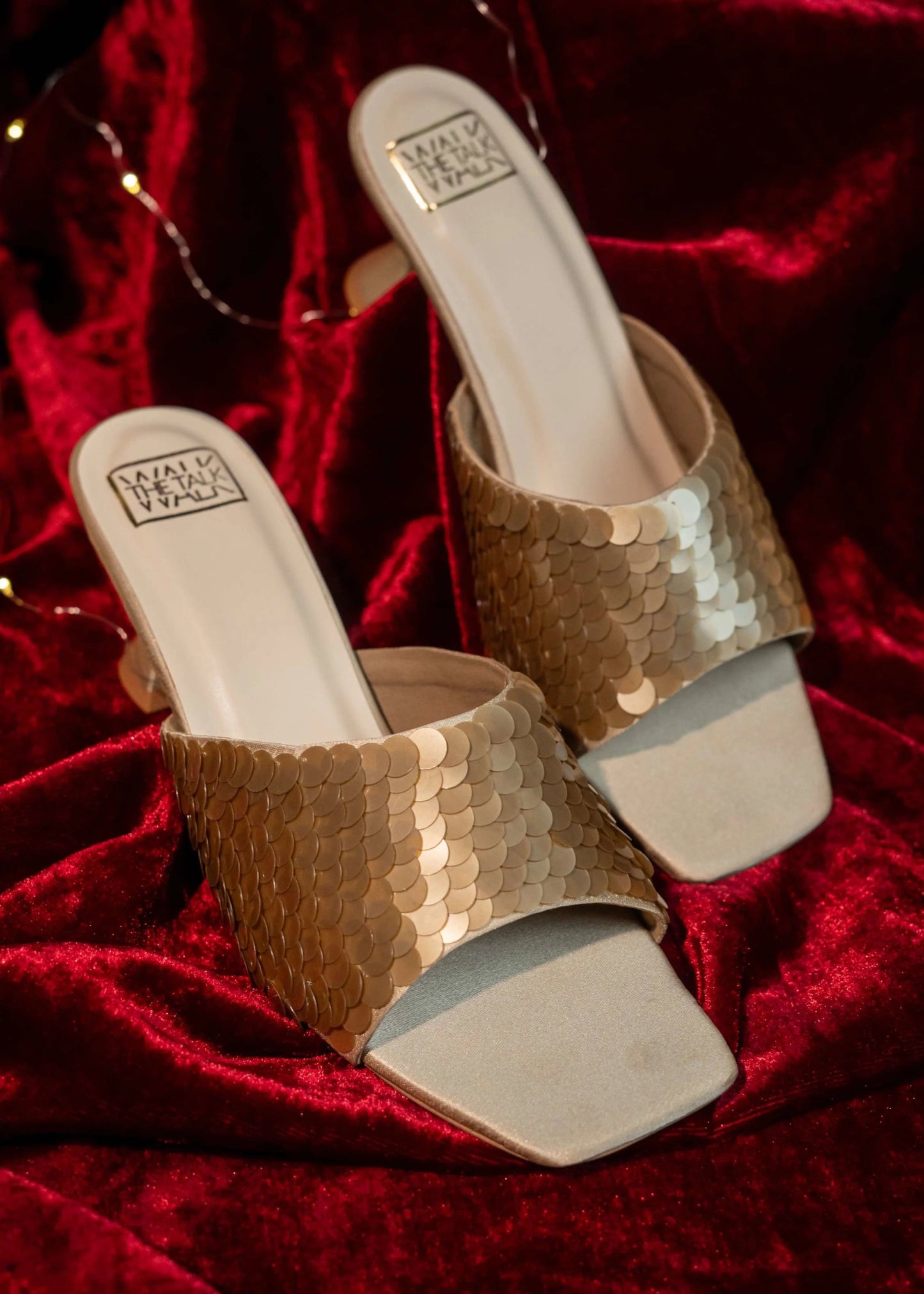 Nyra - Gold - WalkTheTalk